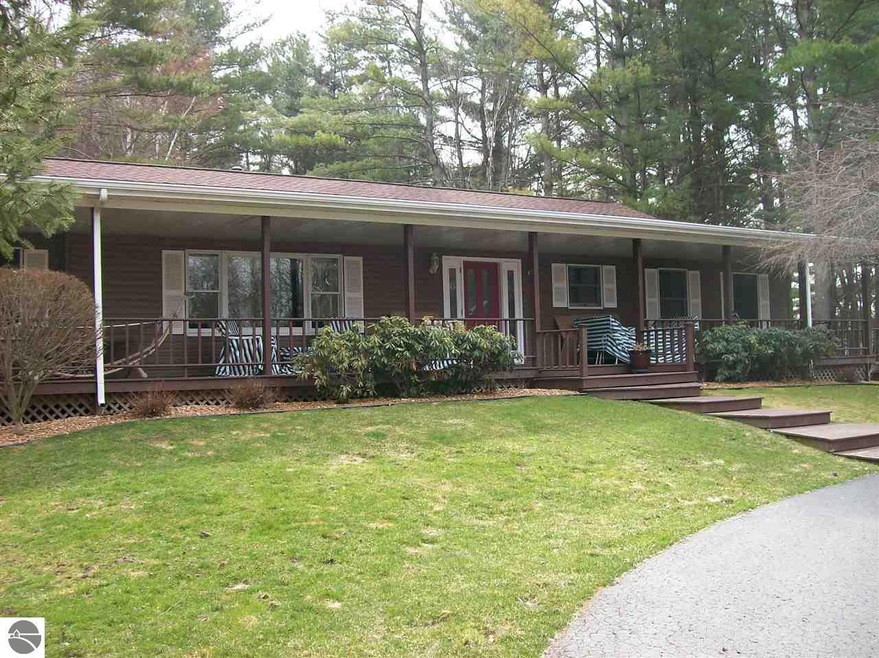 1858 Orchard Ln, West Branch, MI 48661 - photo 1