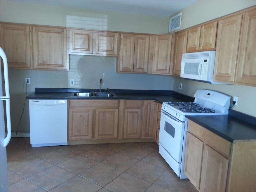 Kitchen2
