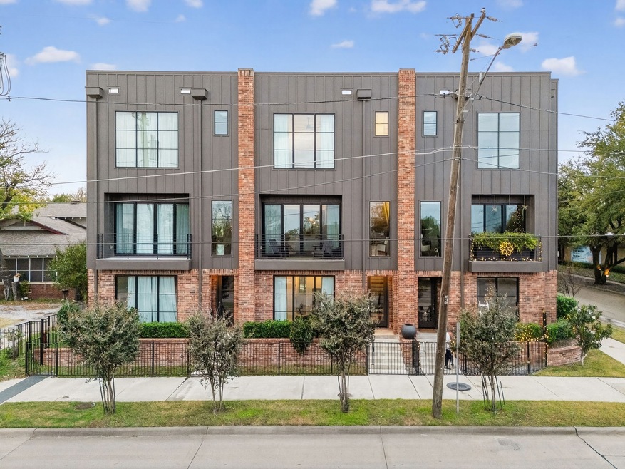 737 N Zang Blvd unit 102, Dallas, TX 75208 - photo 1