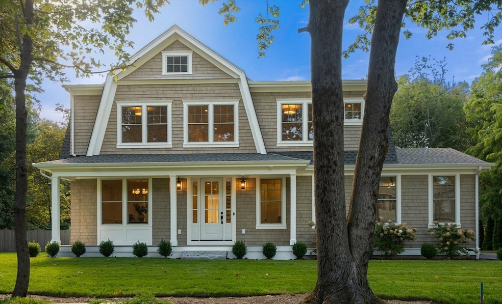 Sold $3,295,000 • Co-Listing Agent