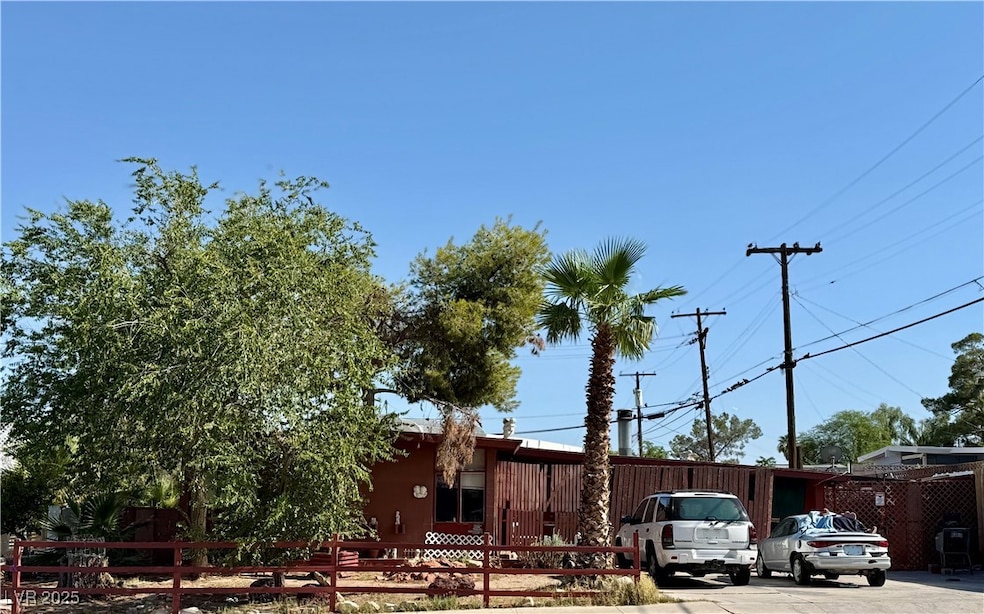 1506 E Saint Louis Ave, Las Vegas, NV 89104 - photo 1