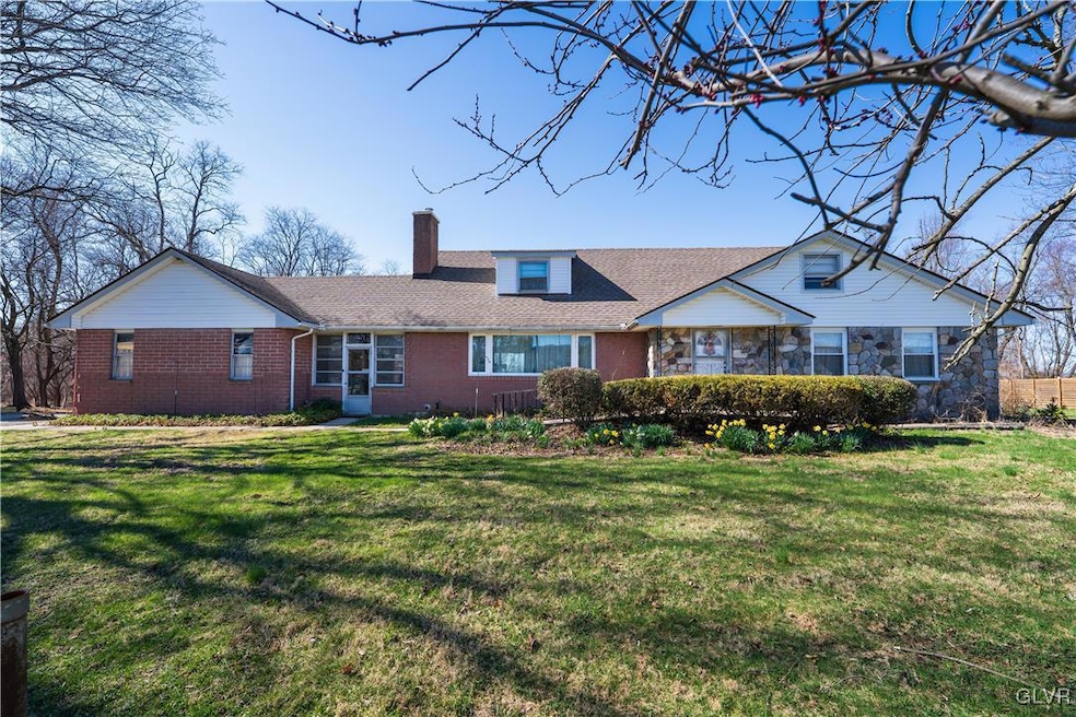 119 Ridge Rd, Phillipsburg, NJ 08865 - photo 1