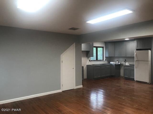 310 W Harford St, Milford, PA 18337 - photo 1