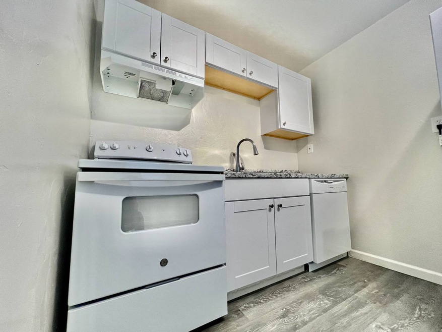 3500 SW 29th Place unit 4, Oklahoma City, OK 73119 - photo 1