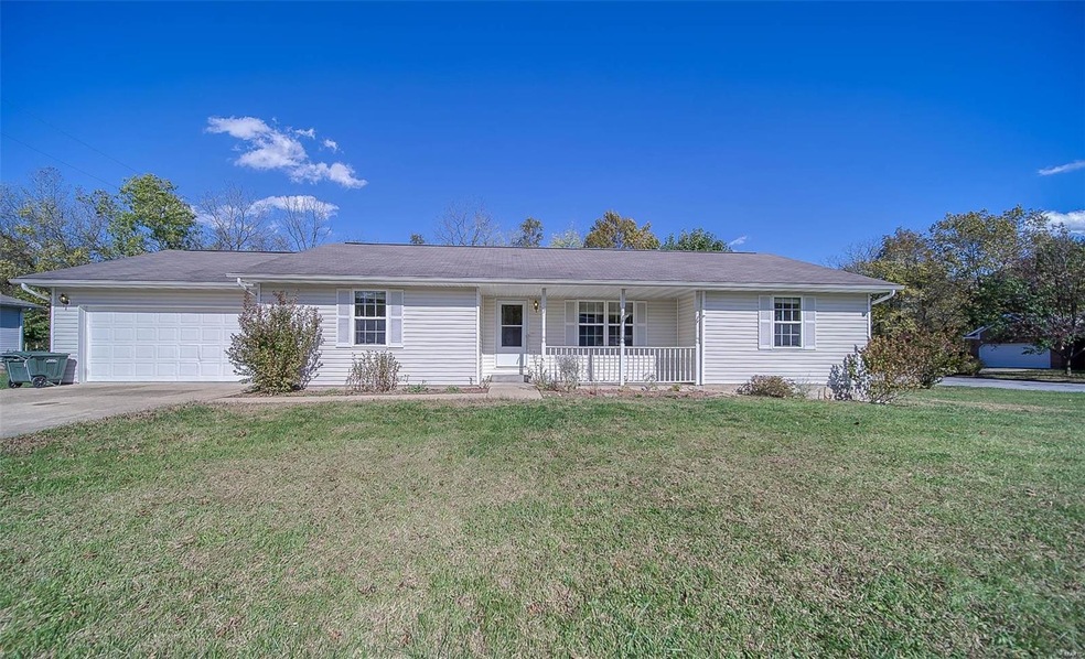 1009 Laurel Dr, Rolla, MO 65401 - photo 1