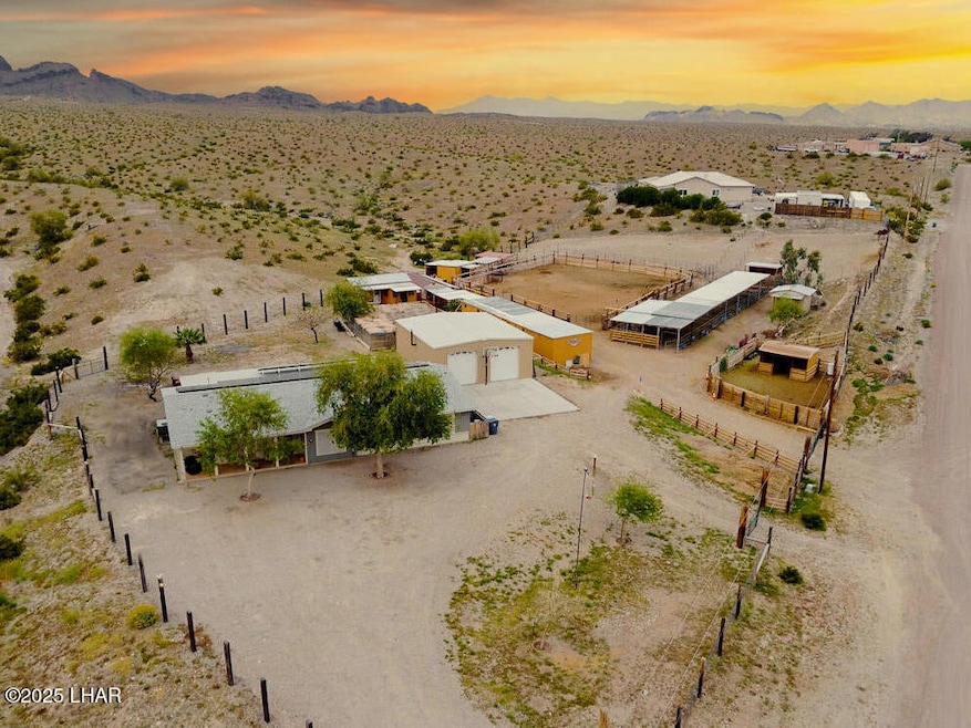 For Sale $699,900 • Co-Listing Agent