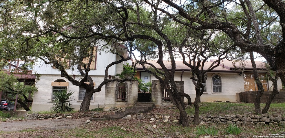 9230 Saddle Trail, San Antonio, TX 78255 - photo 1