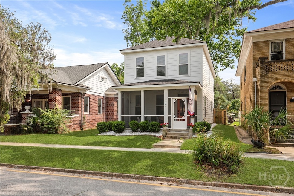1209 E Henry St, Savannah, GA 31404 - photo 1