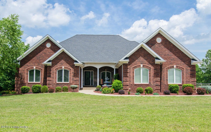 5840 W Luther Rd, Floyds Knobs, IN 47119 - photo 1