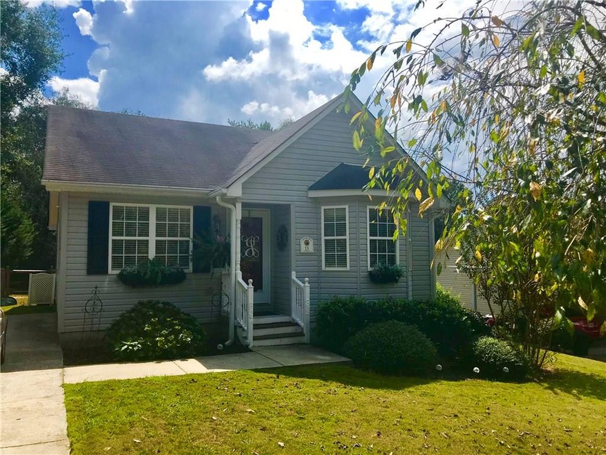 Adorable Ranch Home in the Heart of Emerson!
