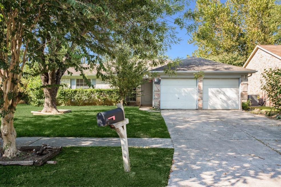 6938 Northleaf Dr, Houston, TX 77086 - photo 1