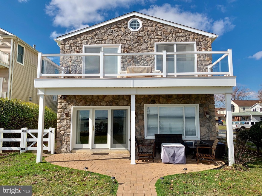 7431 Greenbank Rd, Middle River, MD 21220 - photo 1