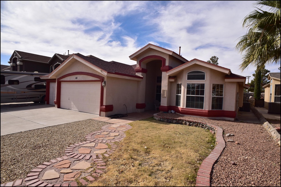 233 Lago Seco Dr, Horizon City, TX 79928 - photo 1