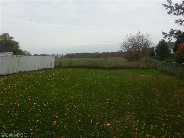 2907 84th St SW, Byron Center, MI 49315 - photo 1