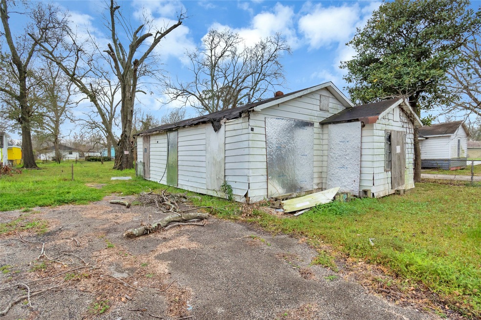 4330 Tampico St, Houston, TX 77016 - photo 1