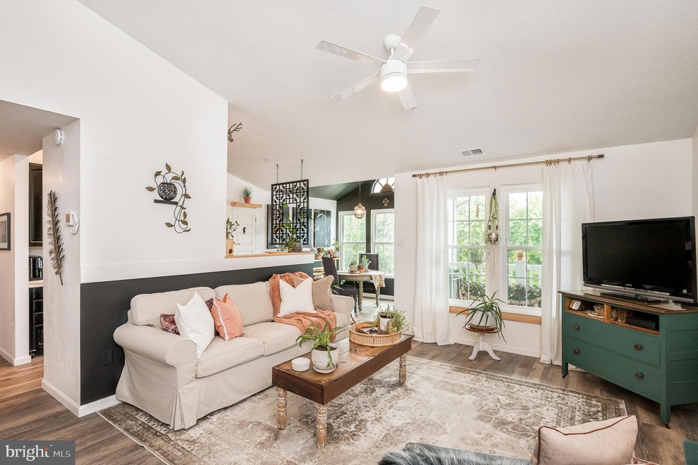 8368 Poplar Mill Rd, Nottingham, MD 21236 - photo 1