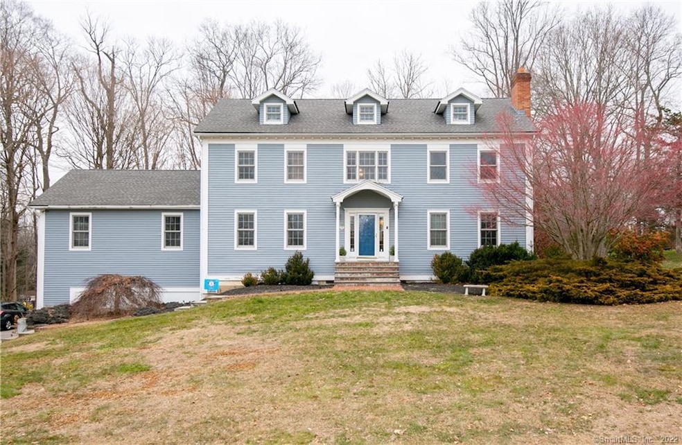 359 Cedarwood Dr, Orange, CT 06477 - photo 1