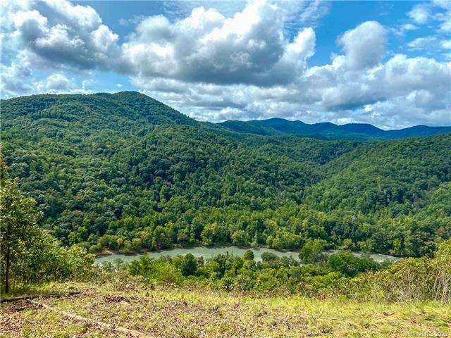 Absolutely spectacular mountain and river views wi
