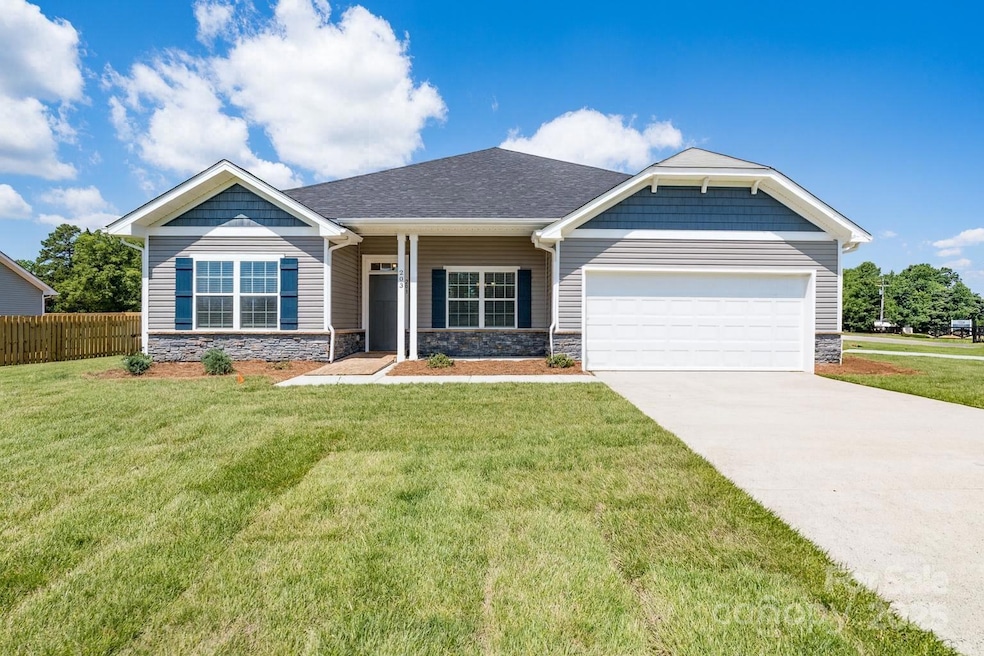 For Sale $345,400 • Co-Listing Agent