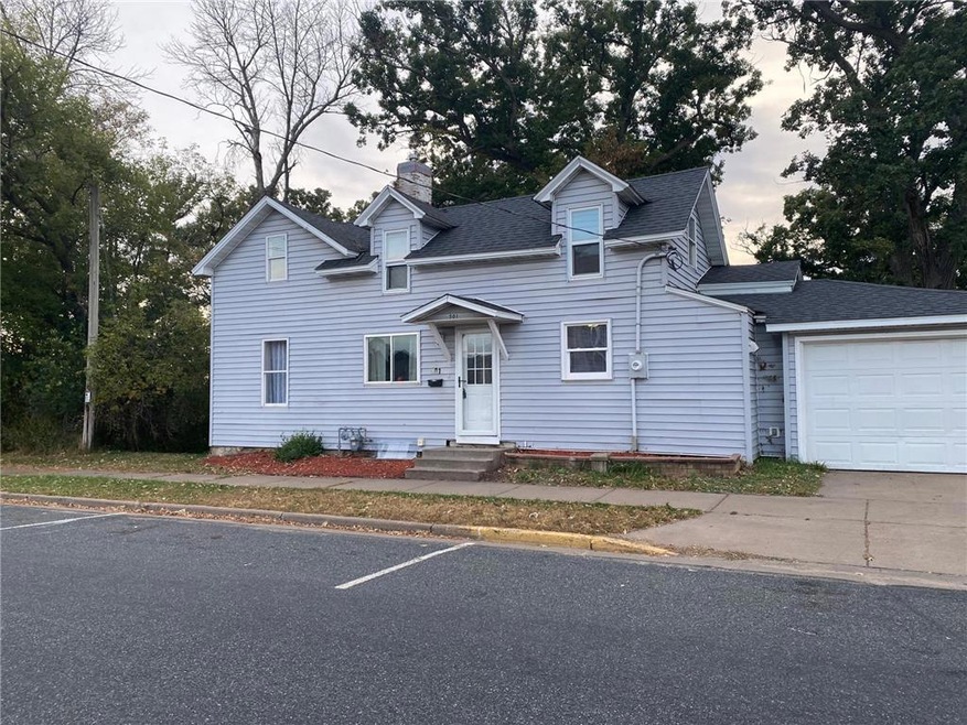 501 2nd St W, Menomonie, WI 54751 - photo 1