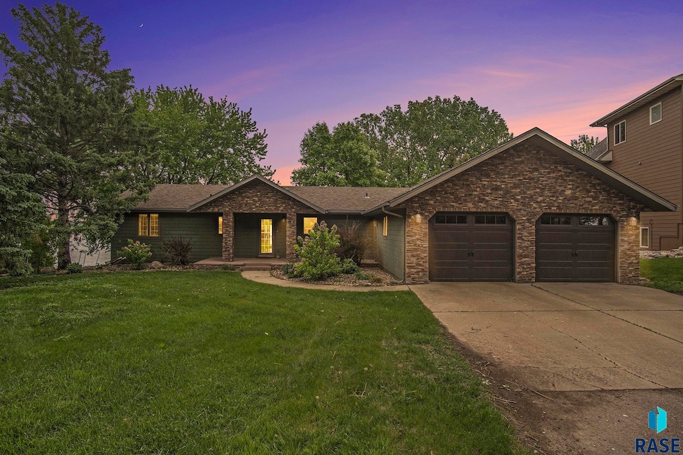 For Sale $500,000 • Co-Listing Agent
