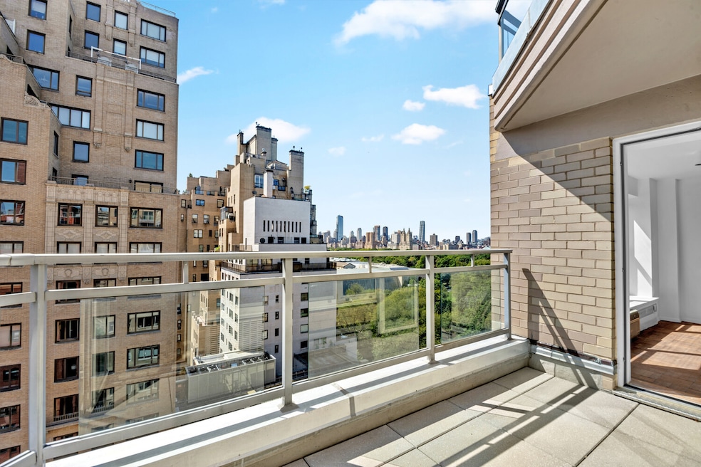 1050 5th Ave unit 17A, New York, NY 10028 - photo 1