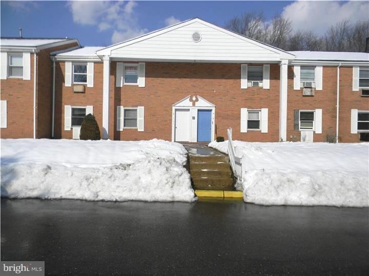 1151 Woodlane Rd unit B2, Mount Holly, NJ 08060 - photo 1