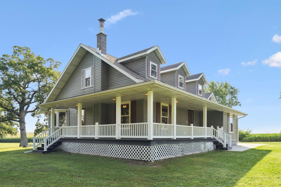 10746 Neon Rd, Maynard, IA 50655 - photo 1