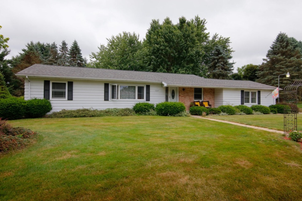 6057 Twilingate Ln-101