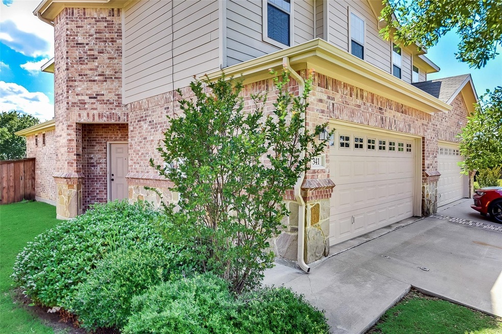 341 Orbit Dr, Lavon, TX 75166 - photo 1