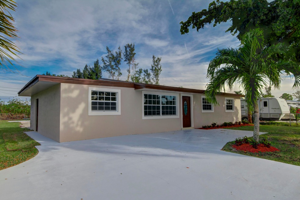 House_Front_2