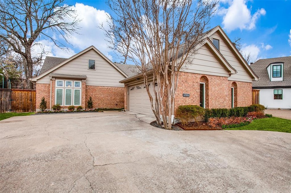 2862 Lawtherwood Place, Dallas, TX 75214 - photo 1