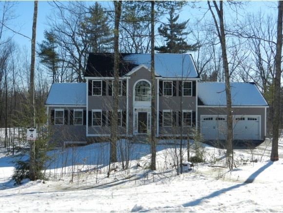 4 Seavey Dr, Auburn, NH 03032 - photo 1
