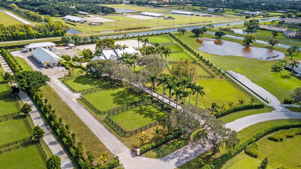 15316 Estancia Ln, Wellington, FL 33414 - photo 1