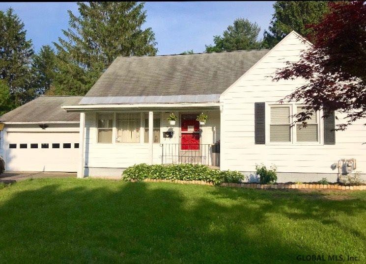 9 David Dr, Schenectady, NY 12302 - photo 1