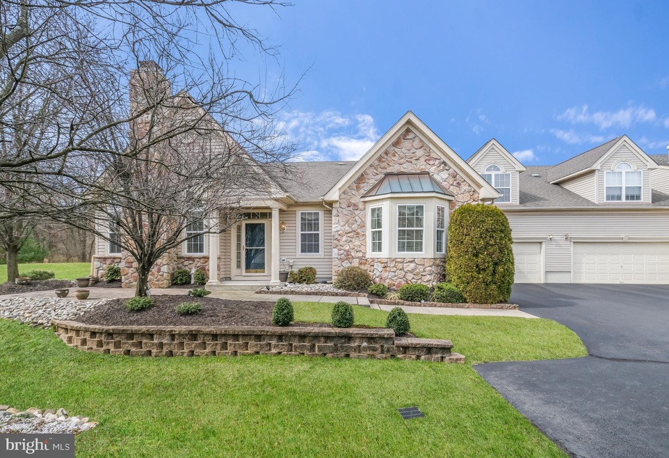 658 Bellflower Rd unit V276, Langhorne, PA 19047 - photo 1