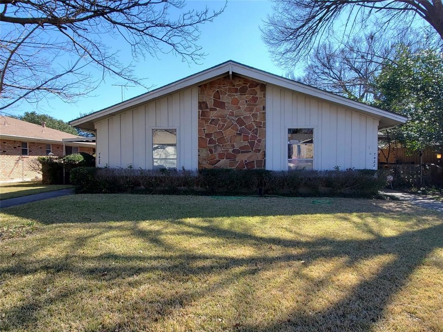 7424 Brentcove Cir, Dallas, TX 75214 - photo 1