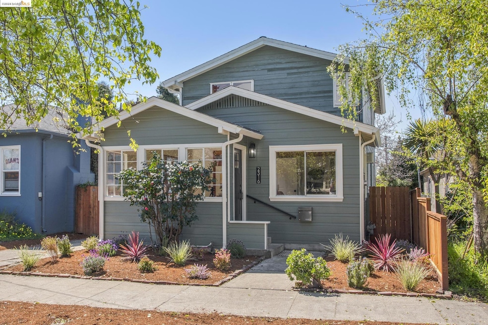 2316 Acton St, Berkeley, CA 94702 - photo 1