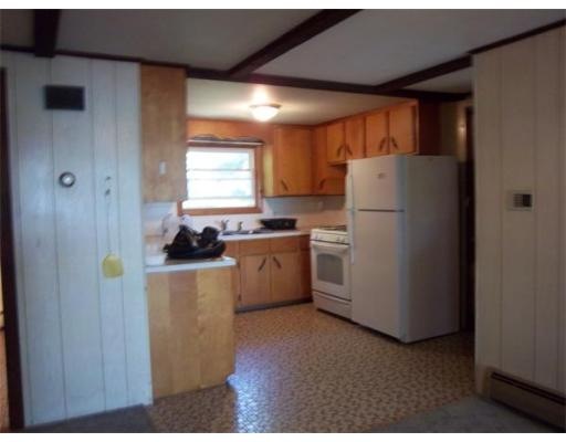 35 Plymouth Blvd, Westport, MA 02790 - photo 1