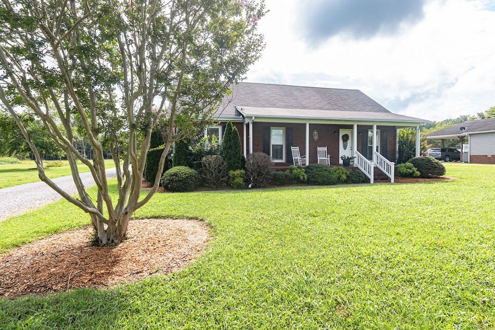 2924 Midland Rd, Shelbyville, TN 37160 - photo 1