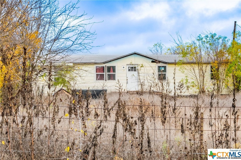 1004 Kubitz Rd, Copperas Cove, TX 76522 - photo 1