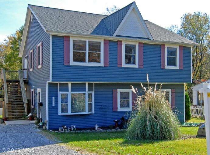 2123 Pimmit Dr, Falls Church, VA 22043 - photo 1