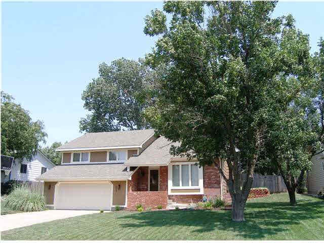 Afflordability in prestigious Oakwood Valley Estat