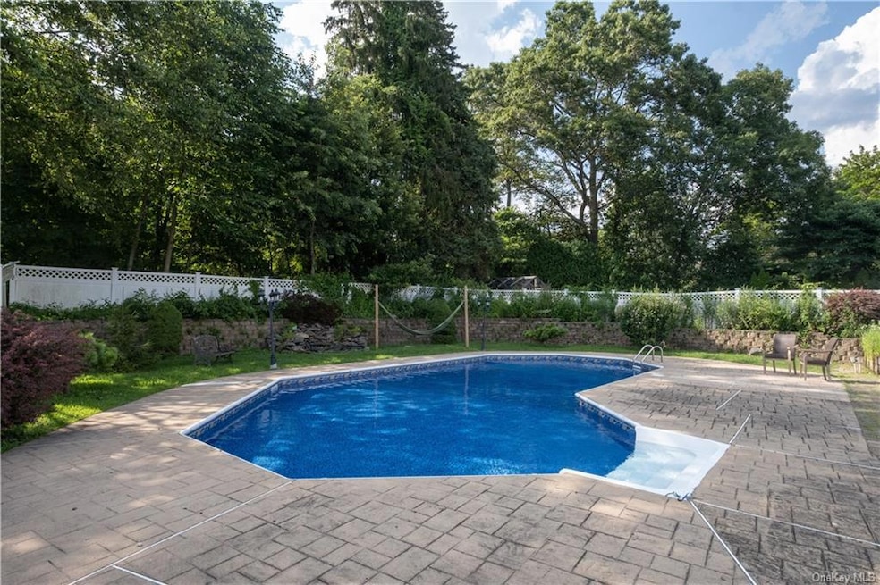 272 Ackertown Rd, Monsey, NY 10952 - photo 1