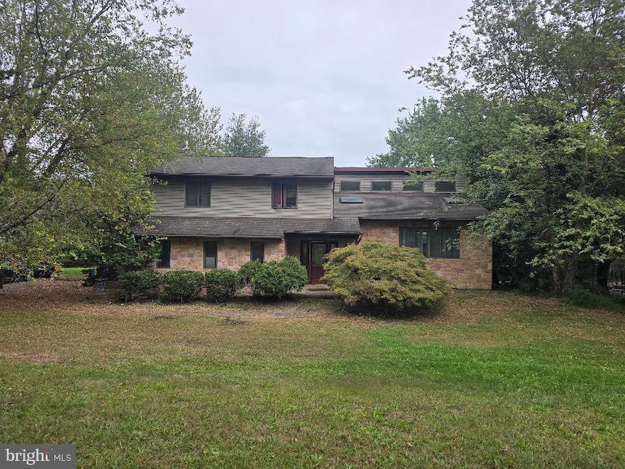 285 Pine Cove Ct, Lehighton, PA 18235 - photo 1