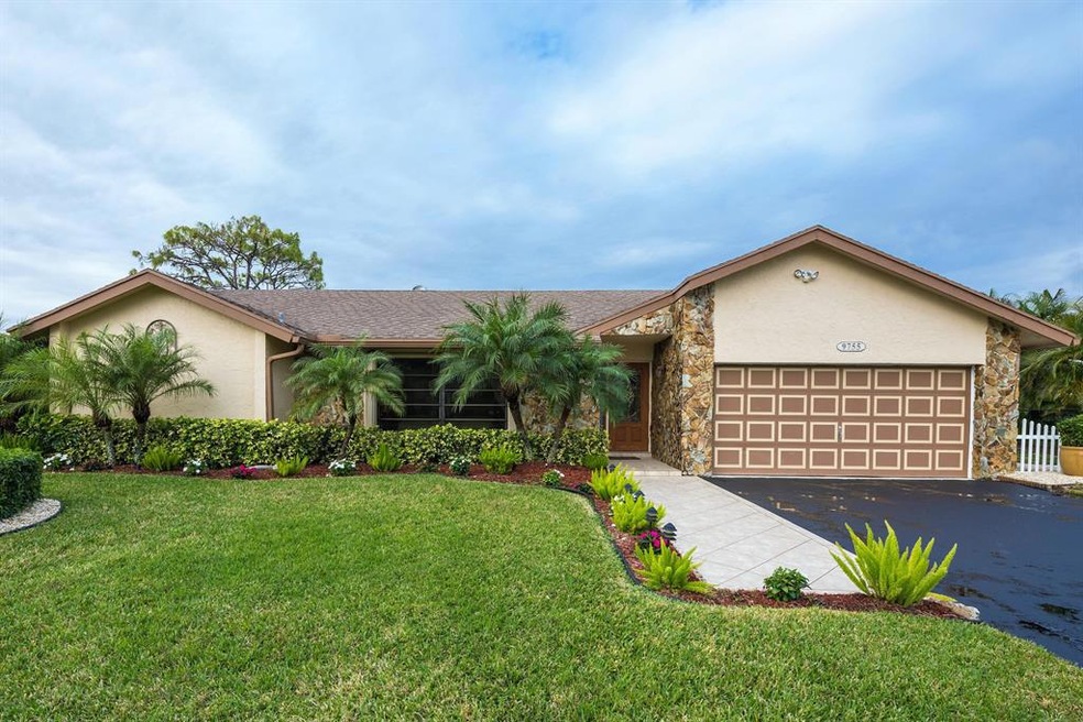 9755 Richmond Cir, Boca Raton, FL 33434 - photo 1