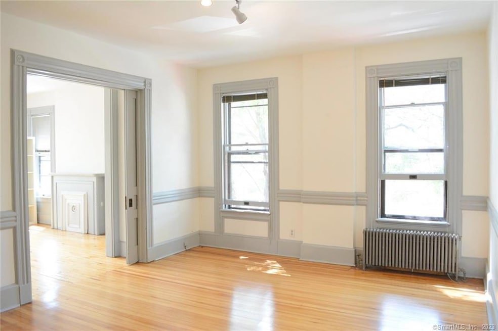 221 Greene St unit 2, New Haven, CT 06511 - photo 1