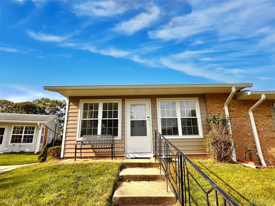 276 Berwick Ct unit A, Ridge, NY 11961 - photo 1
