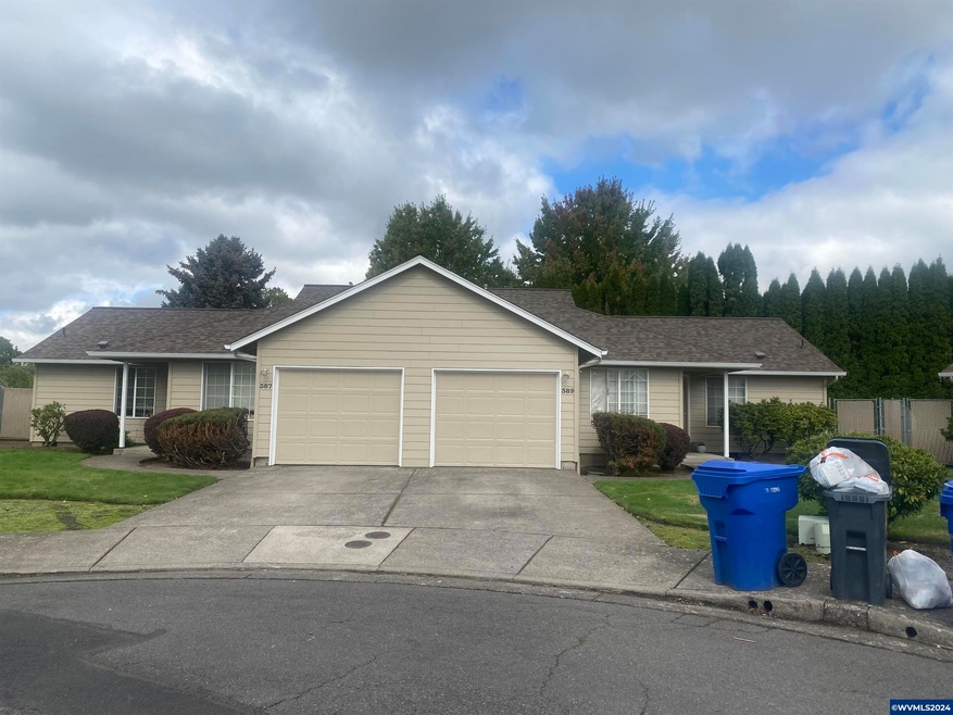 387-389 Lost Creek Ct N, Keizer, OR 97303 - photo 1