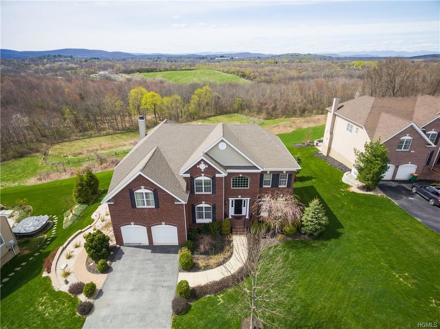 34 Susie Blvd unit 4, Poughkeepsie, NY 12603 - photo 1